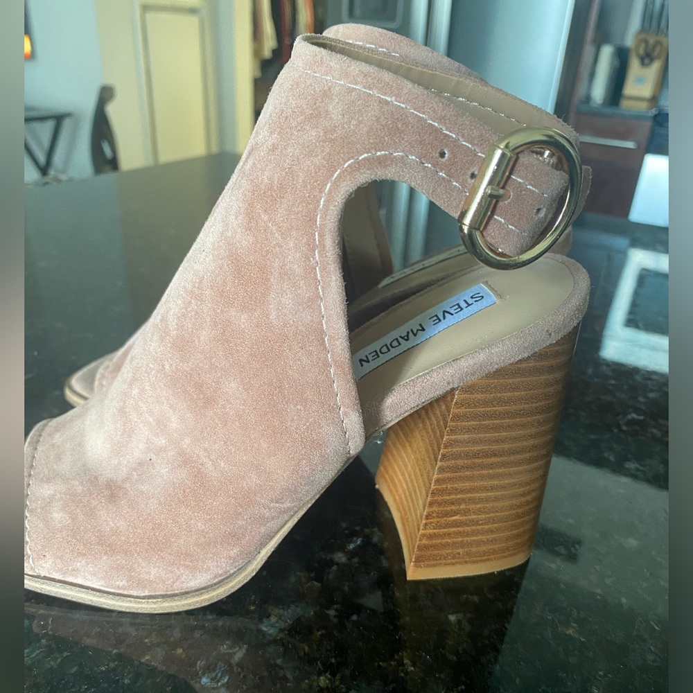 Steve Madden Tangible Sandal - Picture 2 of 7
